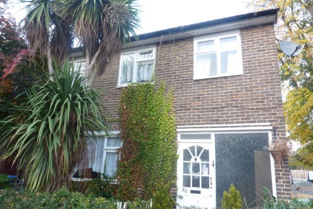  Image of 4 bedroom End of Terrace for sale in Eynsham Drive London SE2 at Abbey Wood London Abbey Wood, SE2 9QY